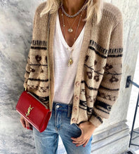 Load image into Gallery viewer, Golden Horseman Necklace